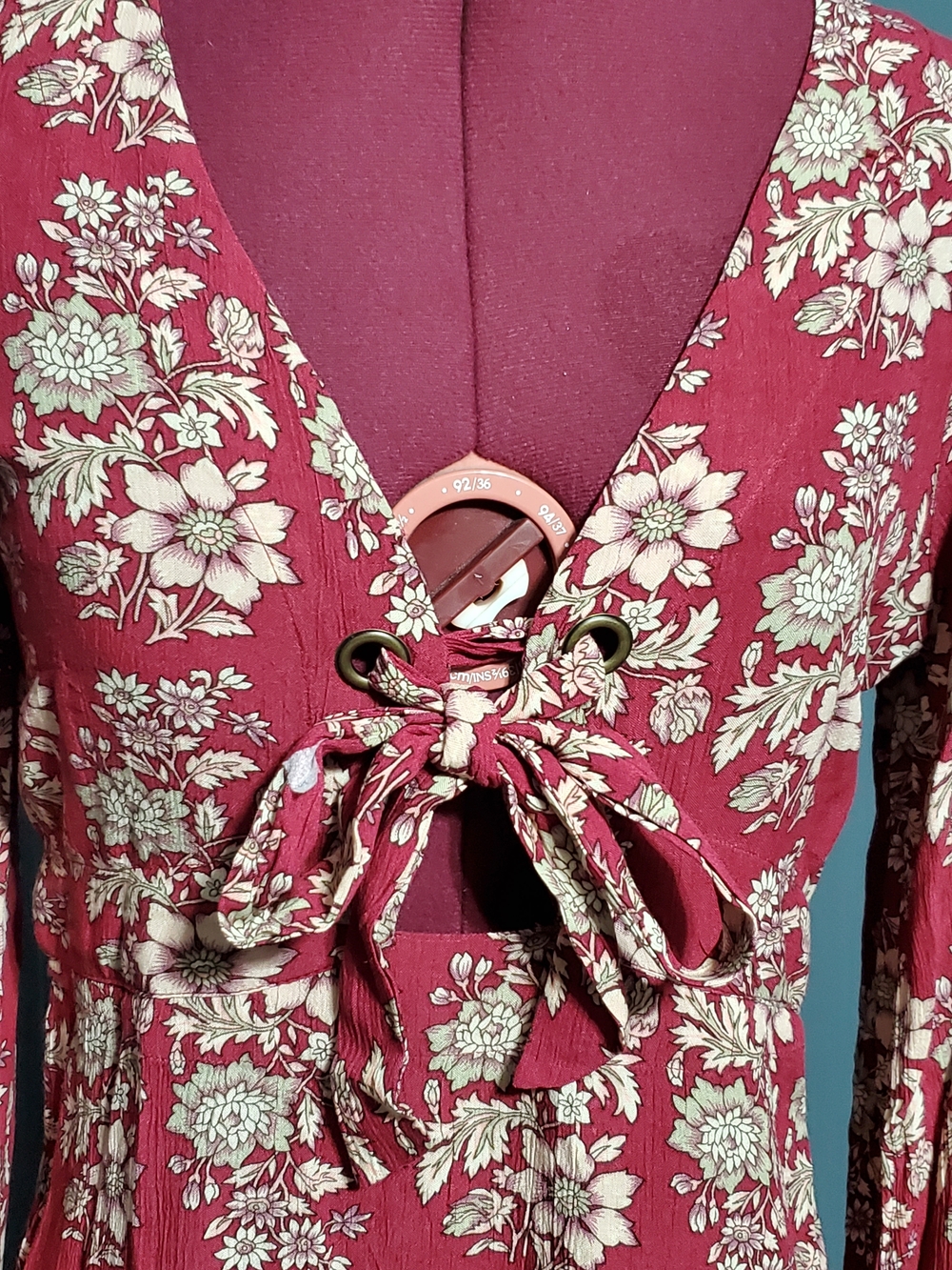 American Eagle Outfitters Red Floral Tie-Front Long Sleeve Midi Dress Size S - Picture 2 of 9